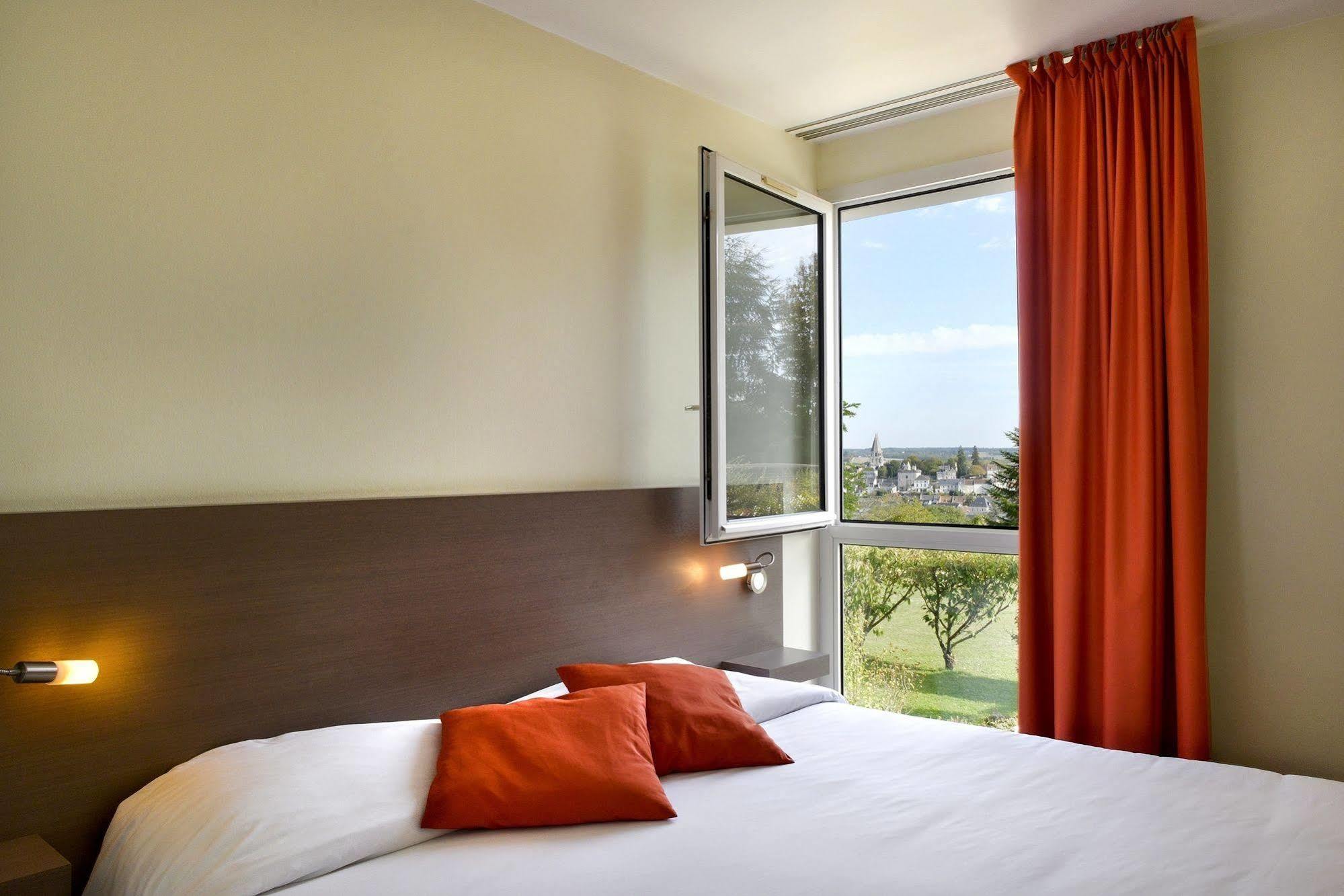 Logis Luccotel Cosy Loches Exterior foto