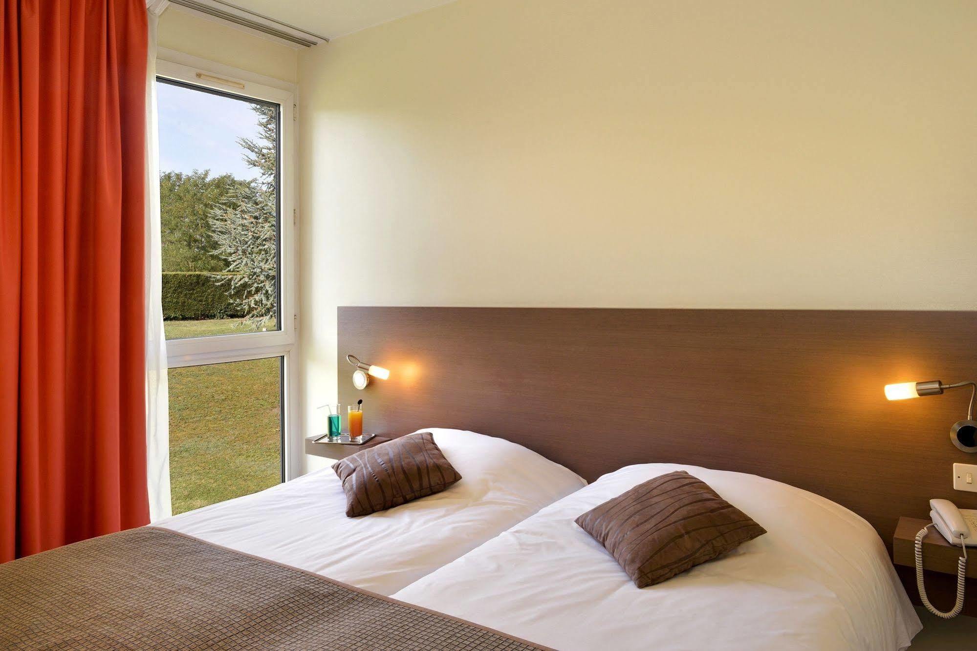 Logis Luccotel Cosy Loches Exterior foto